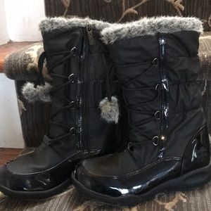 tote shoes waterproof